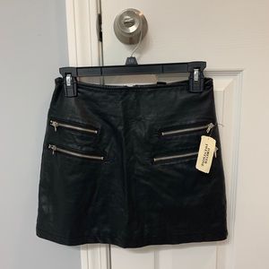 FOREVER21 - Faux Leather Skirt - Never Worn